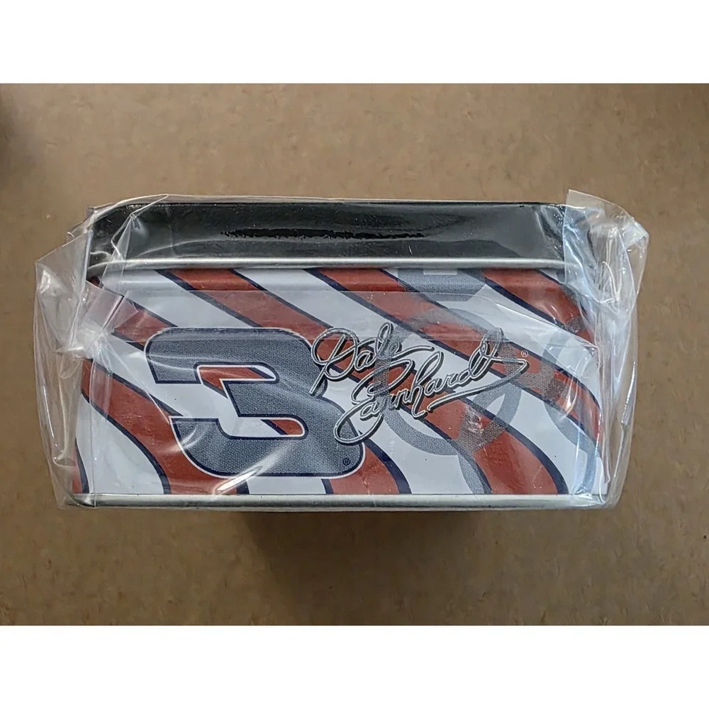 Dale Earnhardt #3 Atlanta 96 USA Set of 2 1:64 NASCAR Collector Tin + 1:24 Car